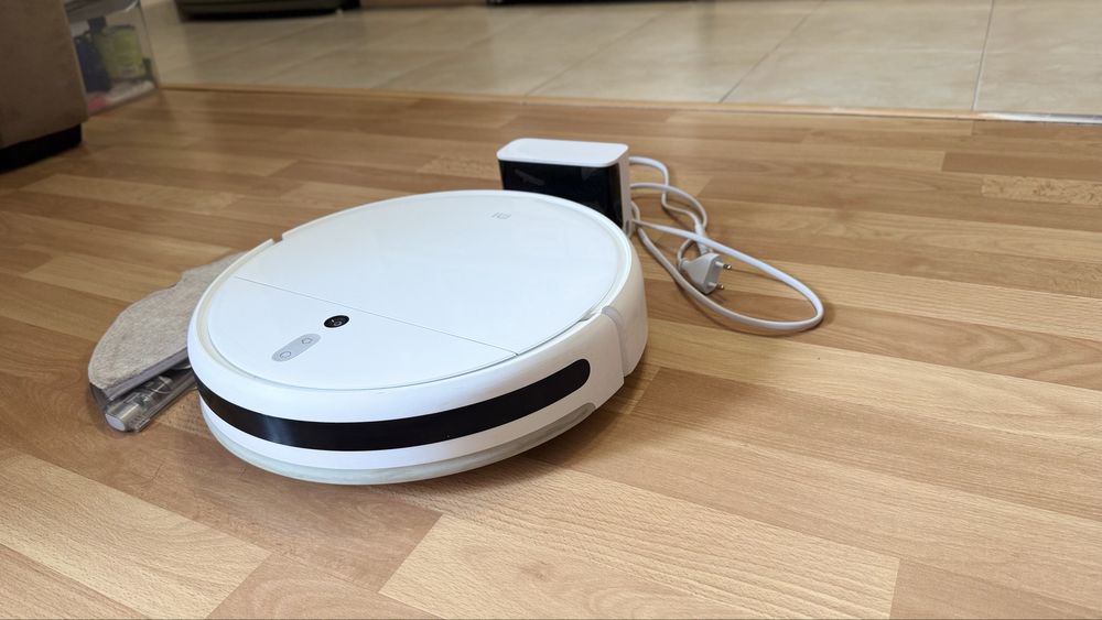 Прахосмукачка Робот Xiaomi Mi Robot Vacuum Mop