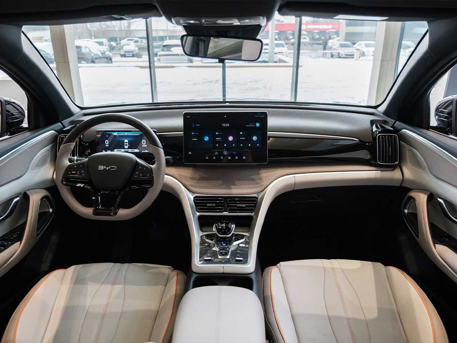 BYD SONG PRO DM-I ( 71 KM Flagship )