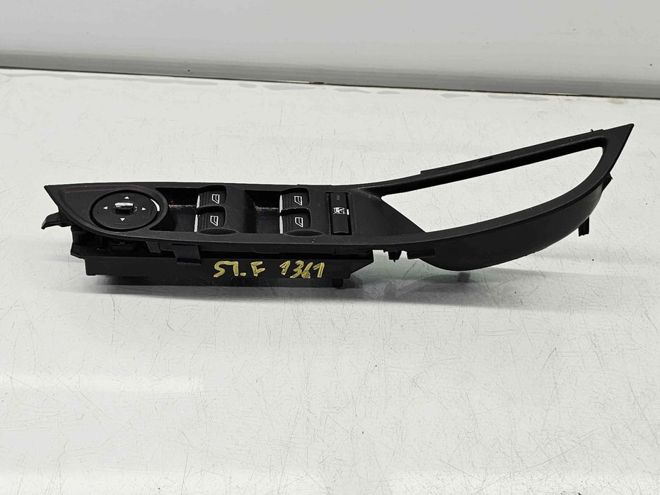 Butoane comanda geamuri sofer Ford Focus 3 [Fabr 2010-2018] AM5T14A13