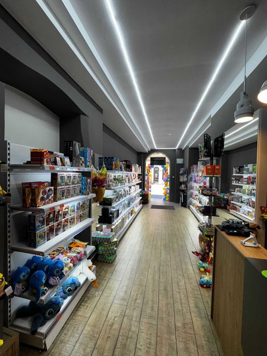 Vând afacere la cheie magazin 94 mp - Piața Sfatului / Mureșenilor Brasov