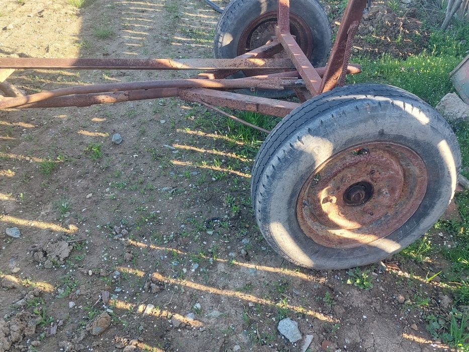 Căruță de vânzare