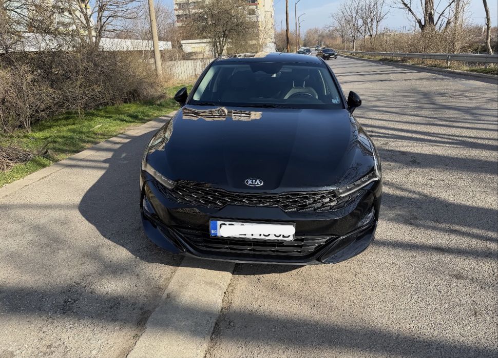 Луксозна кола под наем за бал, сватба/vip transfer с шофьор –  София | 4 часа