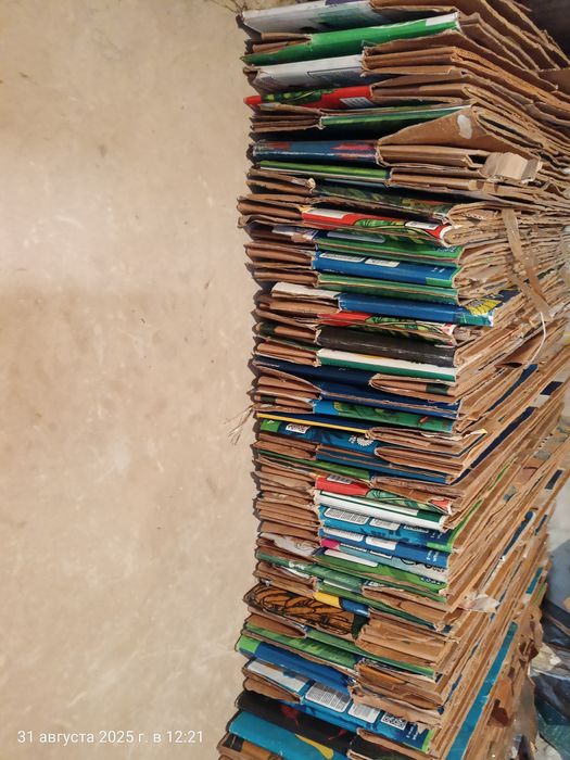 Банановые коробки!