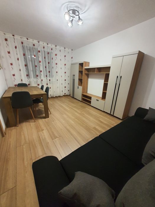 Închiriem apartament 2 camere Targu Neamt - prima închiriere