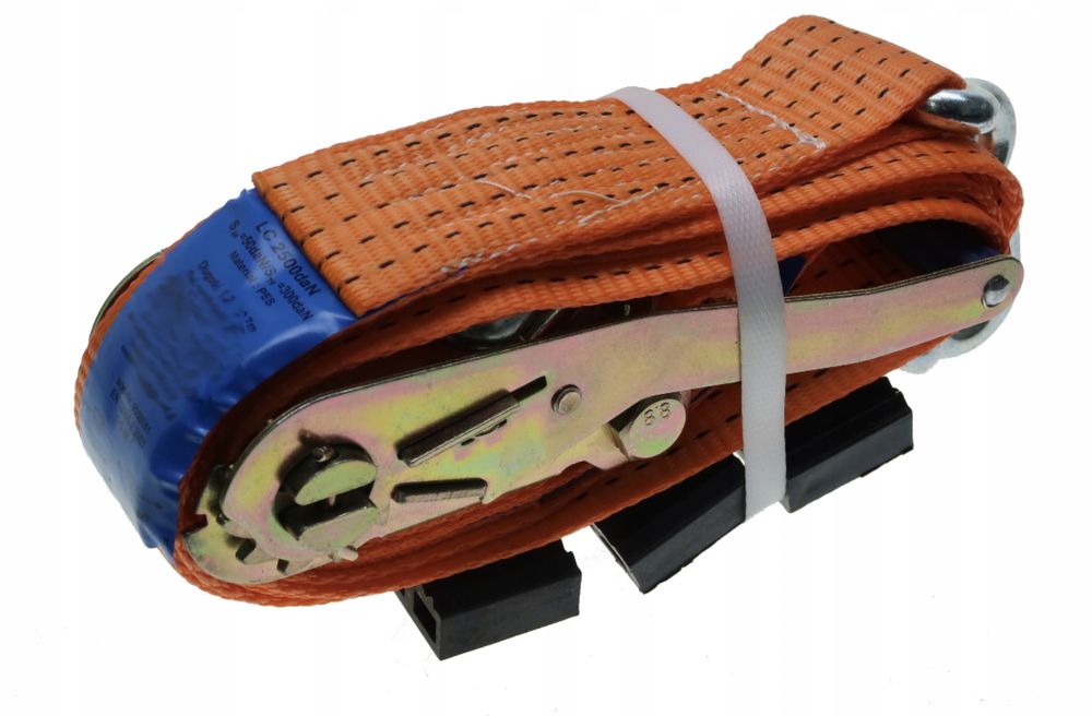 Триточкови колани с тресчотка