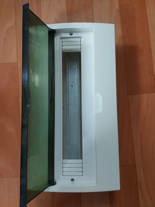 Щит распределительный 18 модулей