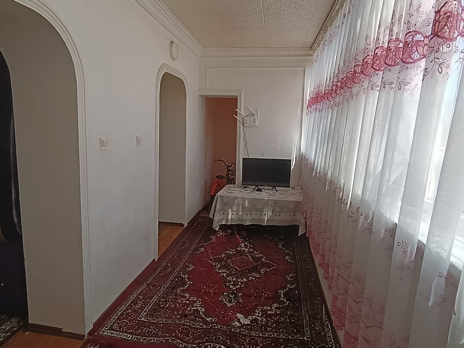 3 xonalik gishlik uy 3 etaj