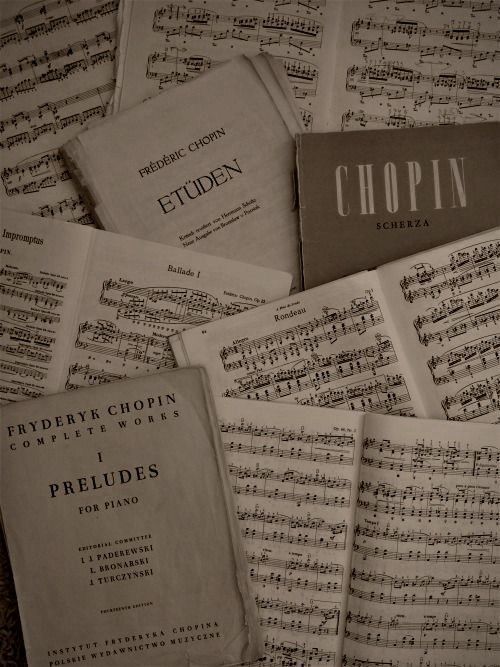 Репетитор по фортепиано