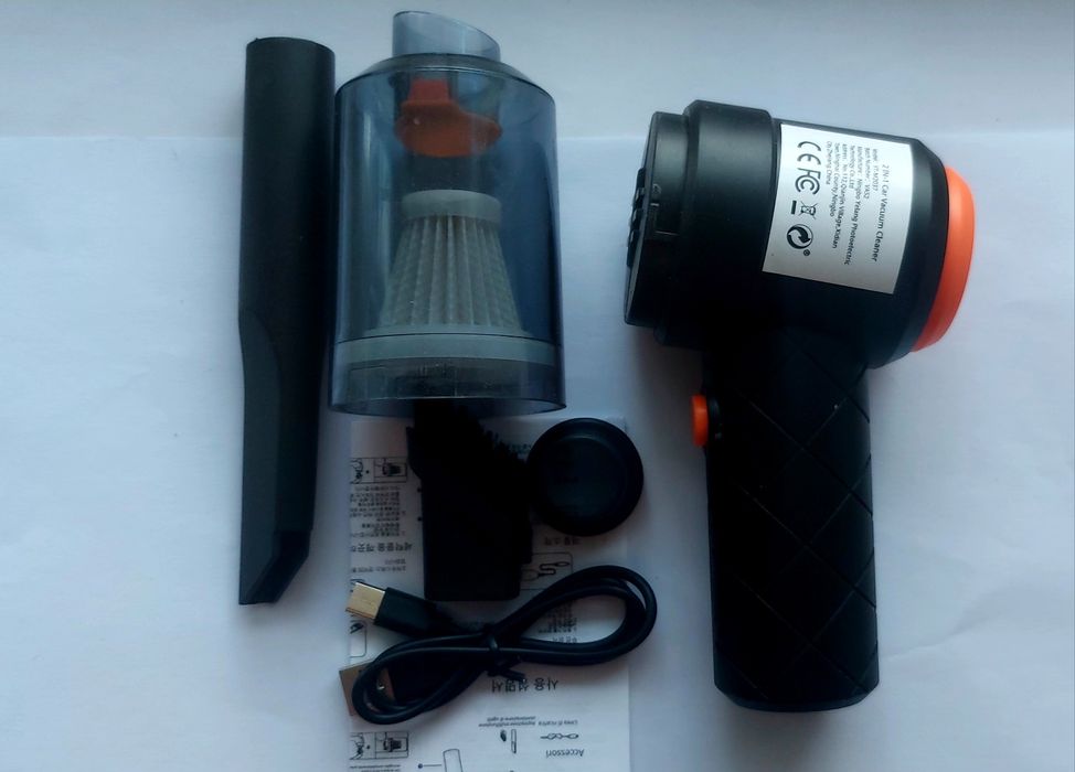 Мощный мини пылесос 2-1