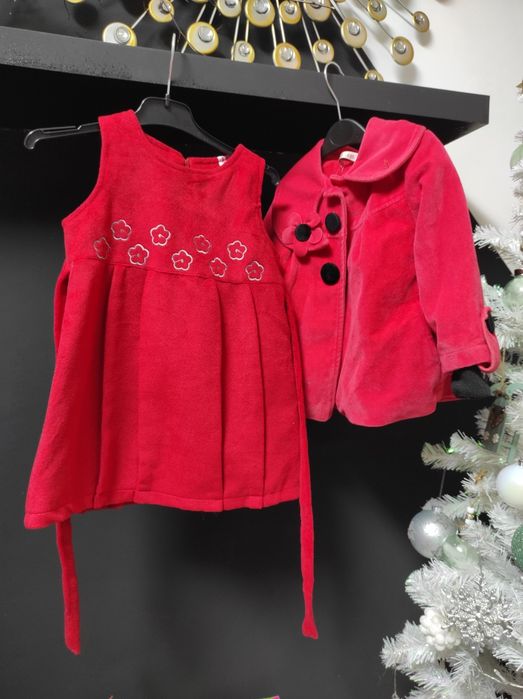 Palton roșu și rochiță 1,5-2 ani