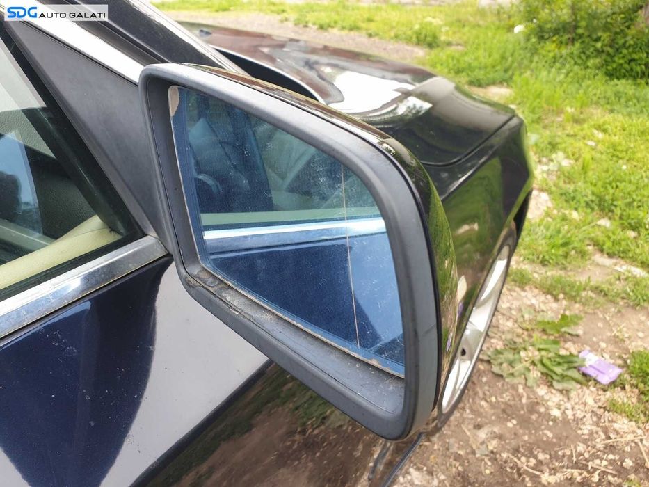 Prag Plastic Stanga BMW Seria 5 E60 2003 - 2007 Culoare Monaco Blau Metallic [1662]