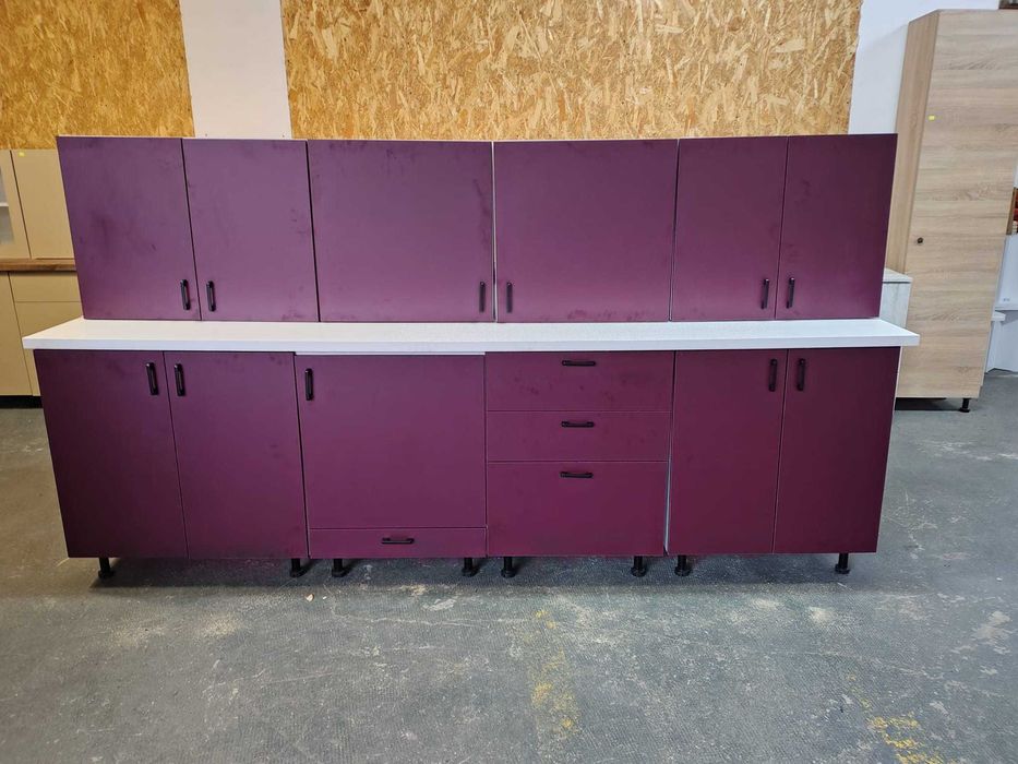 Bucatarie noua de 2.70m