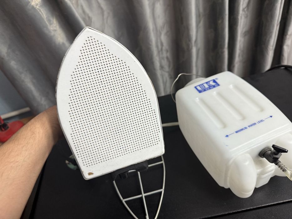 Продам паровой утюг