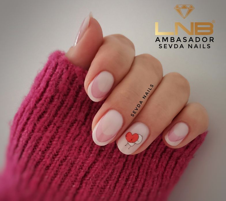 Unghii semi si cu gel