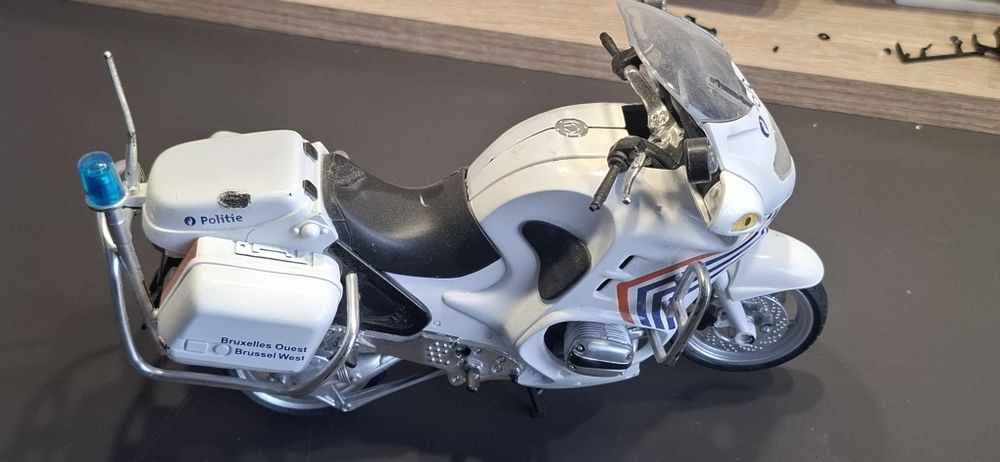 Vand macheta motocicleta politie belgiana
