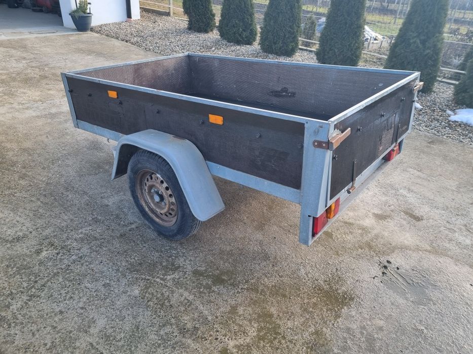 Vând remorca  variant 1994