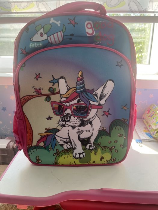 Продается школьная сумка