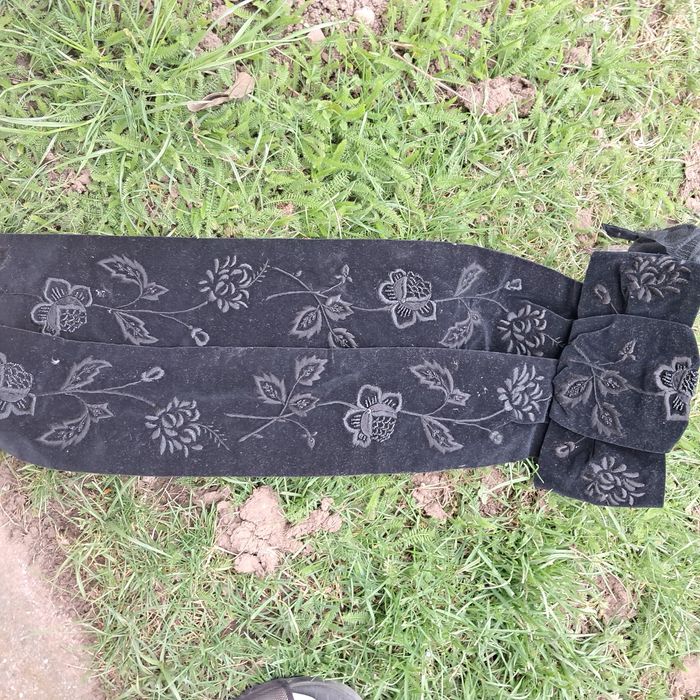 Costum săsesc de sărbătoare