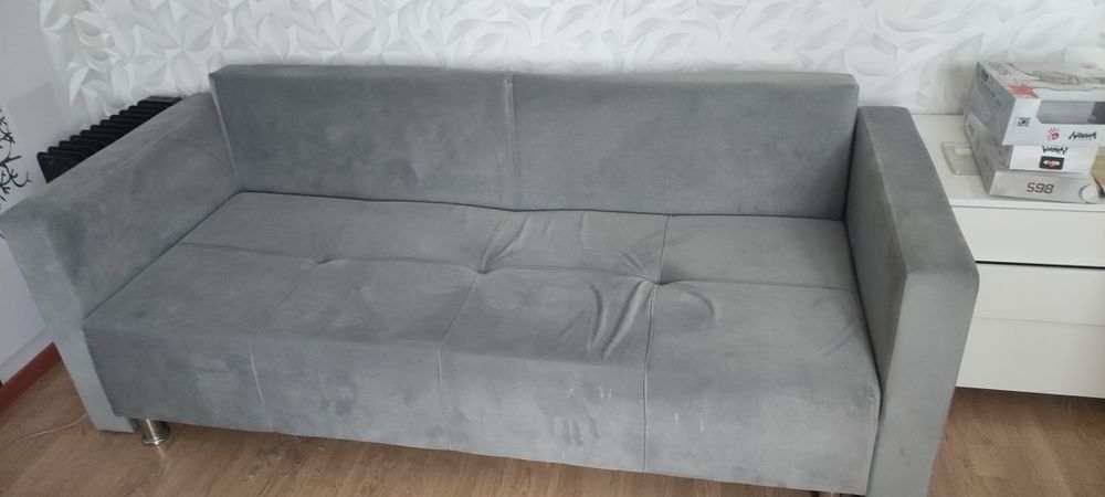 Диван в хорошем состоянии