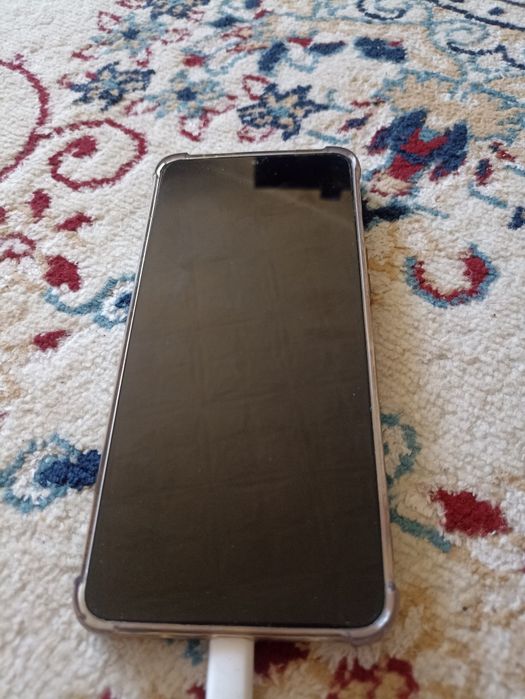 Vivo Y04 / Виво У04