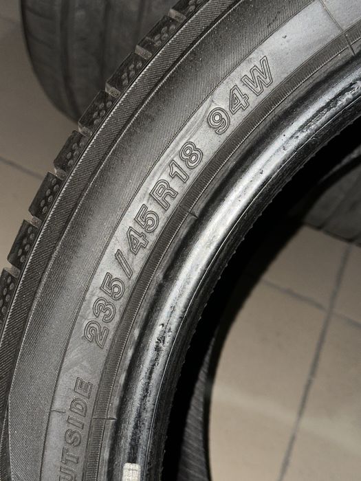 235/45/18 Yokohamma летние