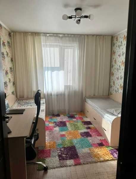 Продам 2-х комнатную квартиру в центре города