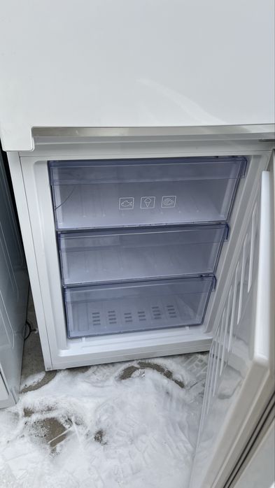 Продам холодильник