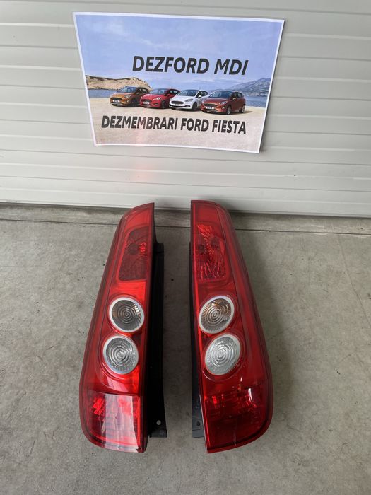 Stop / Lampa stop / tripla Ford Fiesta 2002-2012