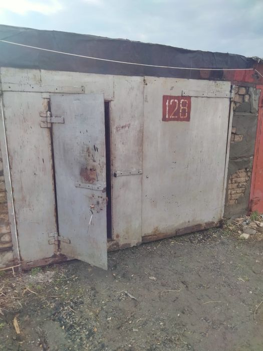 Капитальный гараж продам