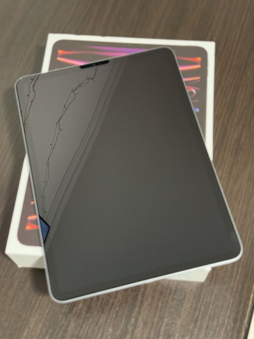 Продам Ipad 11 pro
