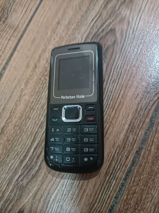 Perfectum Telefon Hisense - C1100