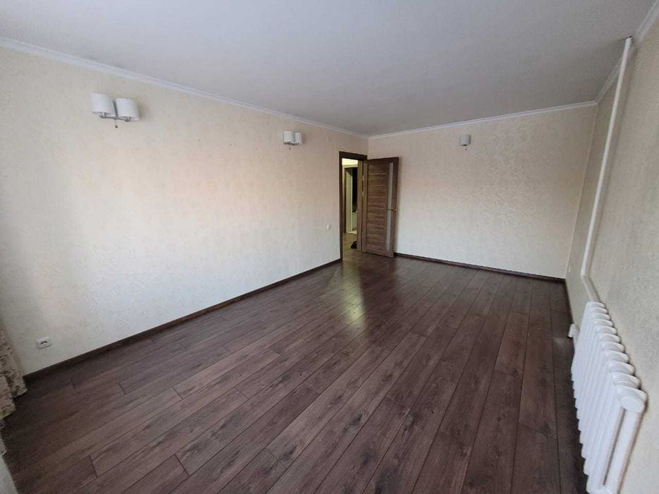 Продам 4 ком квартиру