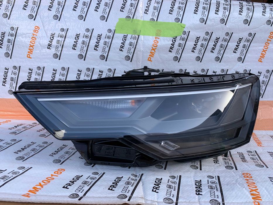 Far stanga Audi A6 4K C8 Full LED 4K0941033