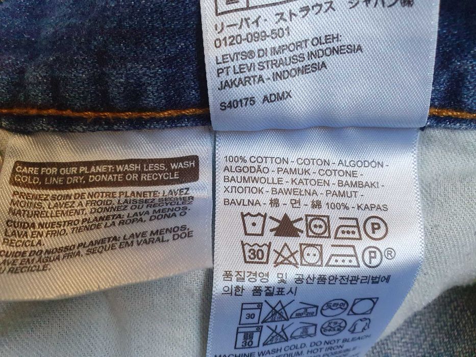 Blugi LEVI'S 514 - Marime W32 L32 (Talie 84 cm)