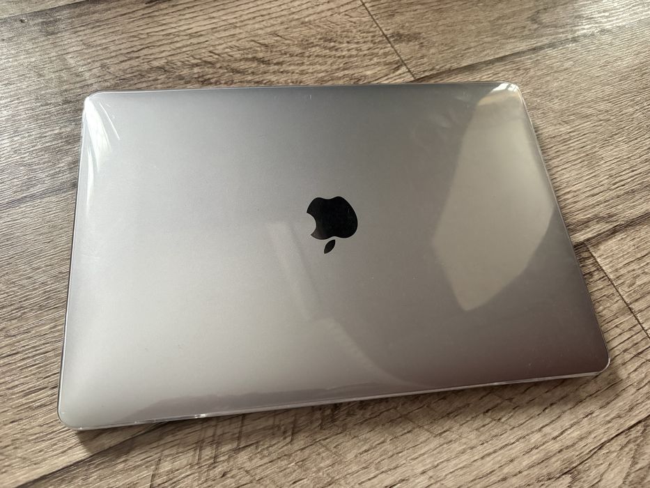 Macbook Air + Magic Mouse