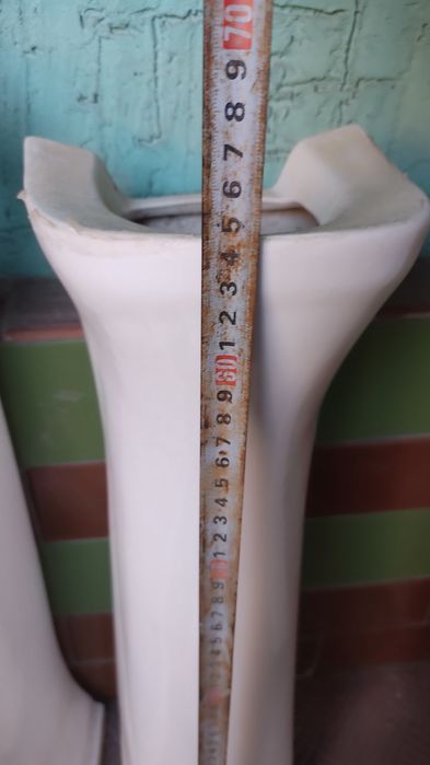 Раковина с ножкой