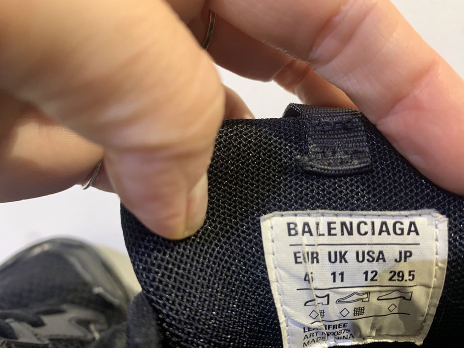 Bnciaga truck desrtoyed_оригинални_45