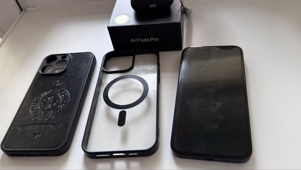 Продам Iphone 15blu pro max  256gb