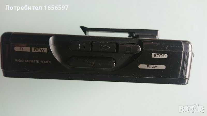 Sony WM-F2015 Personal AM/FM Cassette Player