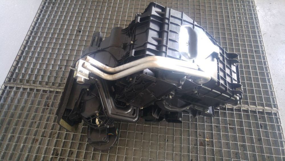 tulumba aer bord volvo xc60 2010-2014 6g9n-19k610-aa