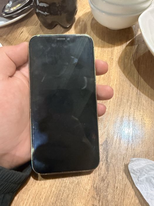Iphone 12 pro продам срочно