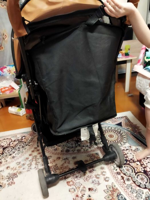 Продам коляску кожаная