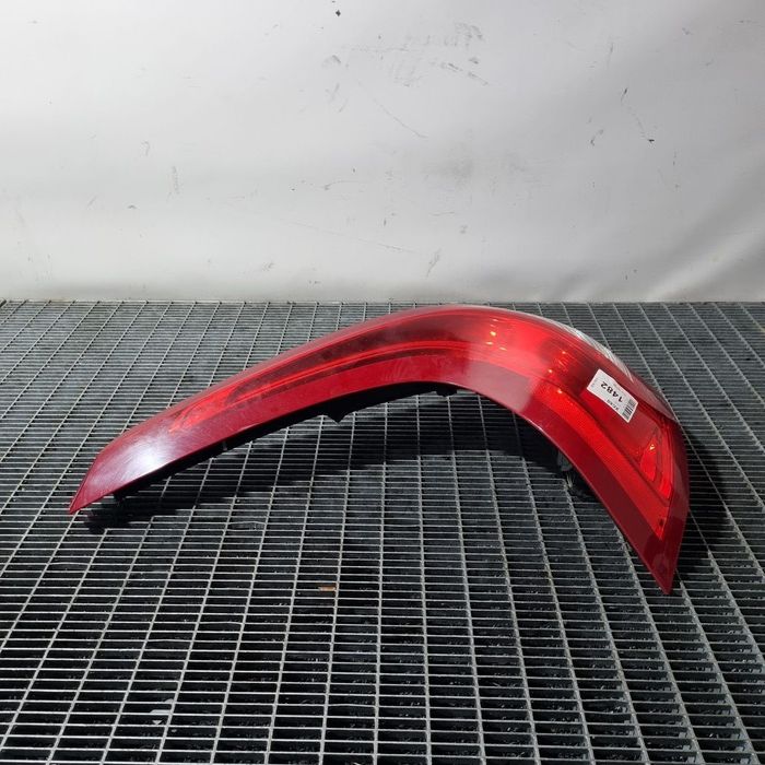 Stop Stanga Volvo XC60 2008 - 2013 SUV 4 Usi (1482) Bec clasic