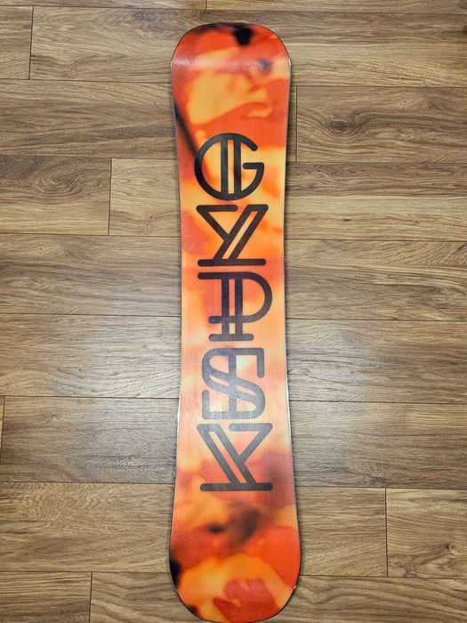 Сноуборд Salomon 143 True Twin Sintered Base