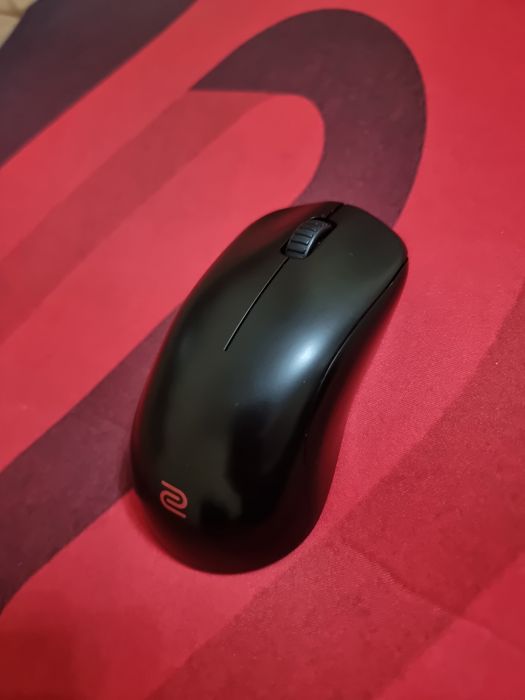 Zowie U-2 самый топ мышка