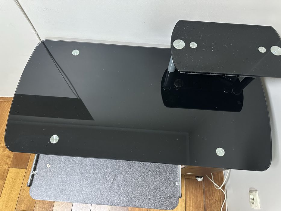 Стол для компьютра