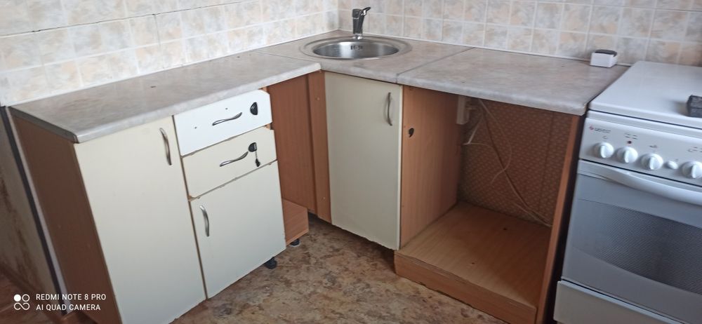 Кухня с моикои ДЕШЕВА