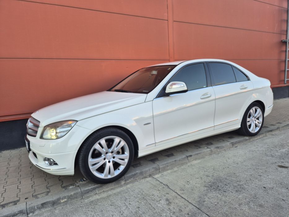 Mercedes c220 pentru cunoscători