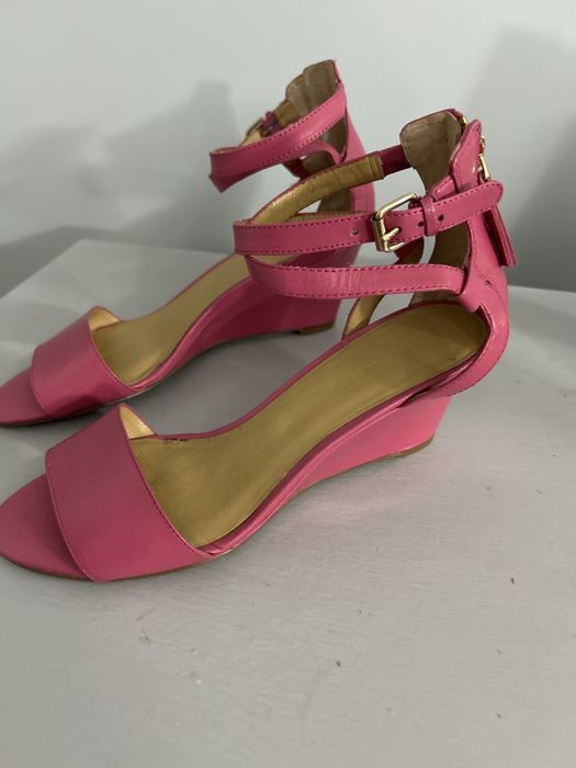 Sandale noi Nine West