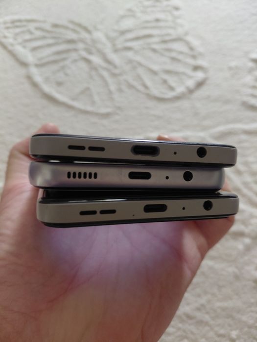 Vand Nokia G22 doua bucati stare perfecta